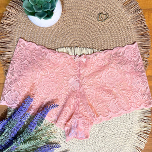 Kit Calcinha Short Rendada Leonora (PROMOÇÃO LANÇAMENTO - FRETE GRÁTIS SÓ HOJE)