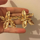 Brinco Semijoia Blosson Gold
